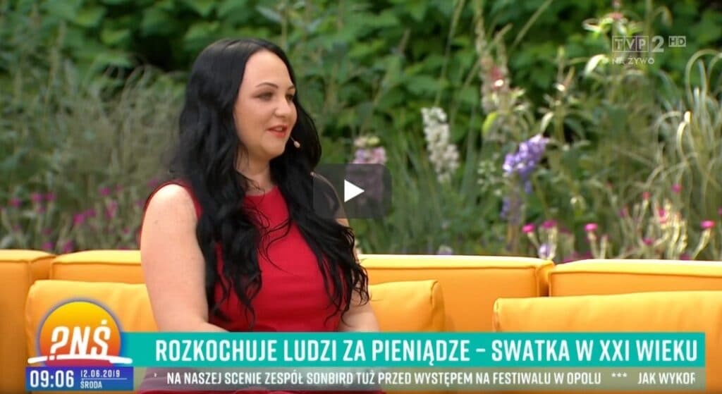 Grafika związana z występem Swatki Anny w mediach
